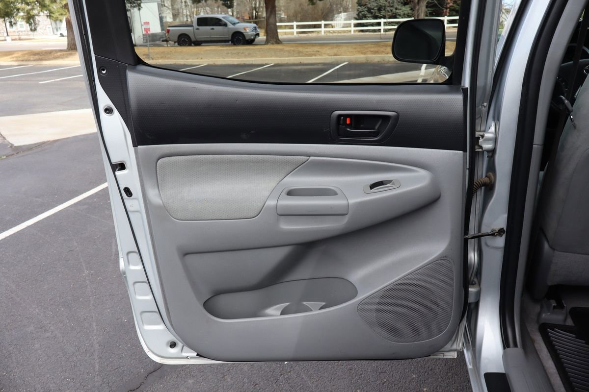 Used 2009 Toyota Tacoma 4x4 Double Cab image 24