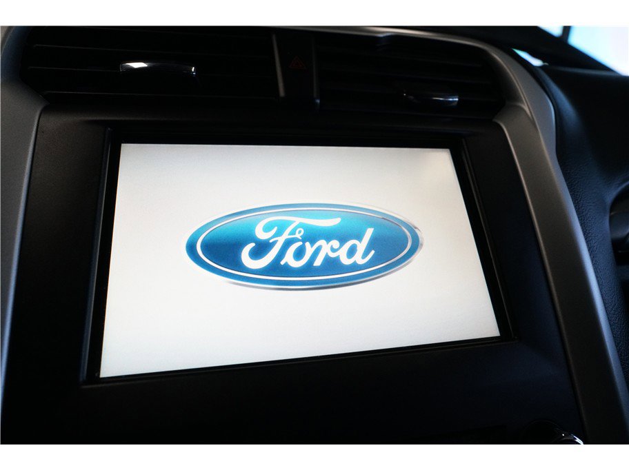 Used 2016 Ford Fusion SE image 22