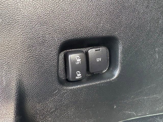 Used 2022 Ford Edge SEL image 33