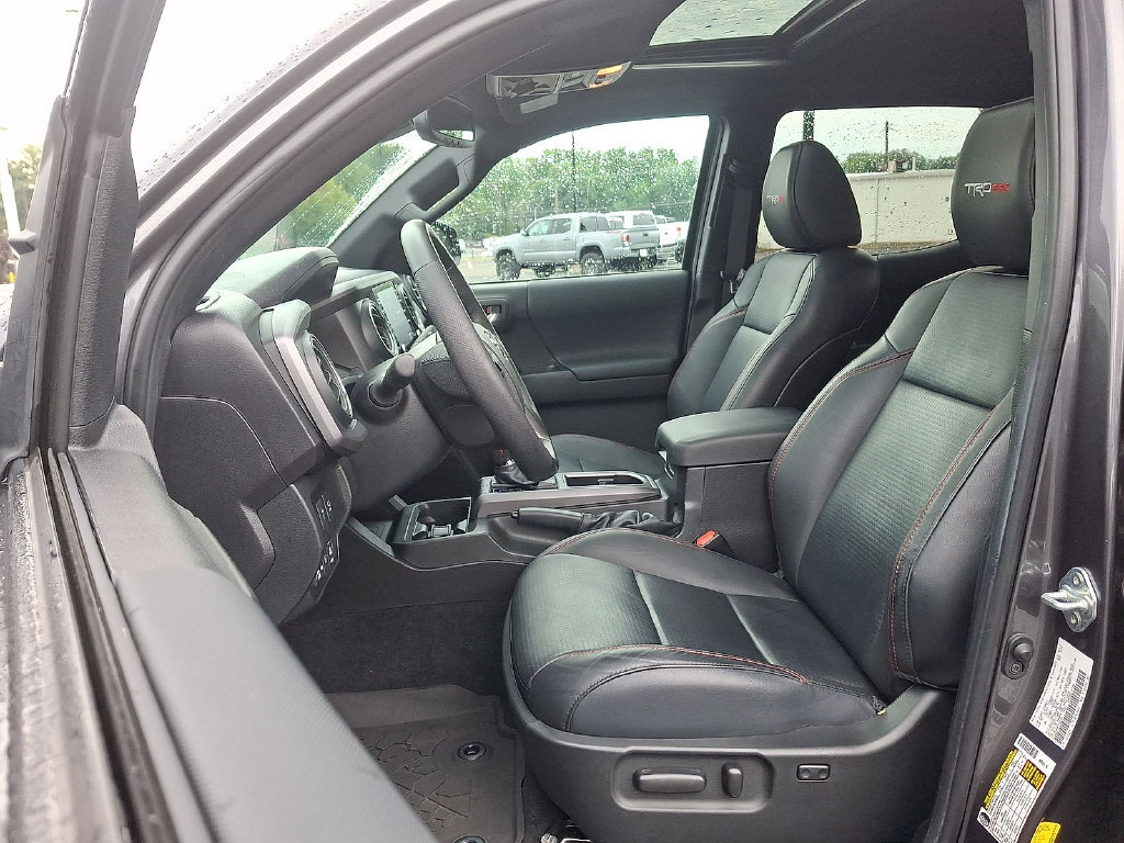 Certified 2022 Toyota Tacoma TRD Pro AWD/4WD image 14