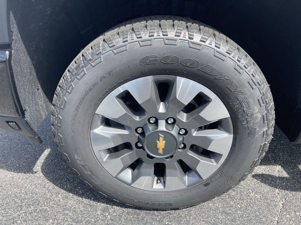 New 2026 Chevrolet Silverado 2500 Custom w/ Custom Value Package AWD/4WD image 10