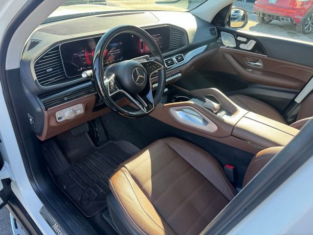 Used 2024 Mercedes-Benz GLS 450 4MATIC image 28