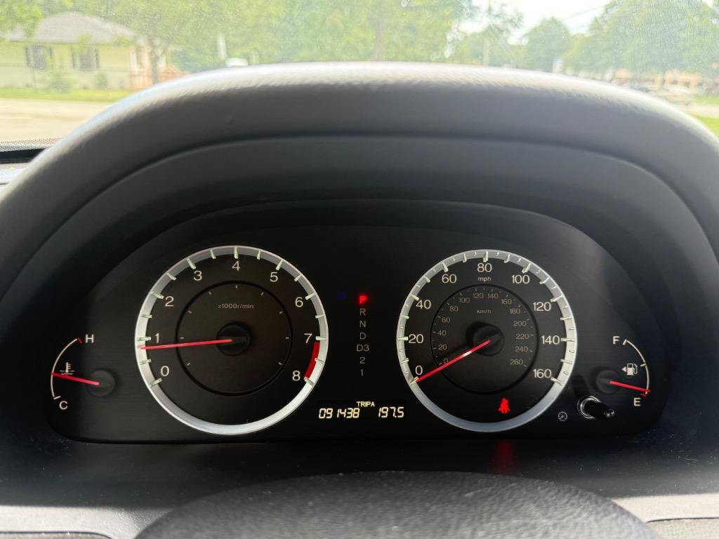 Used 2010 Honda Accord EX-L image 10