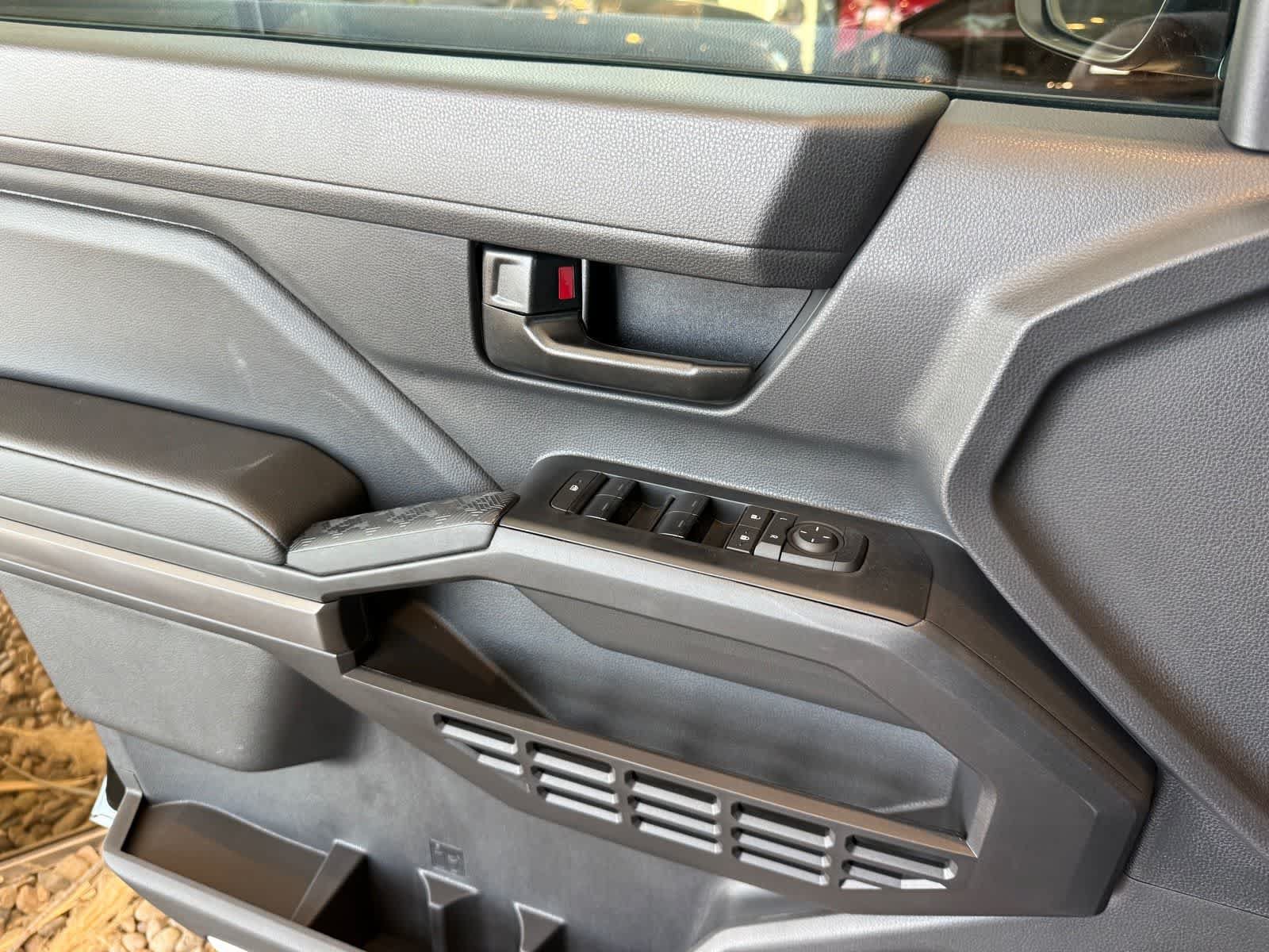 New 2026 Toyota Tacoma SR5 AWD/4WD image 15