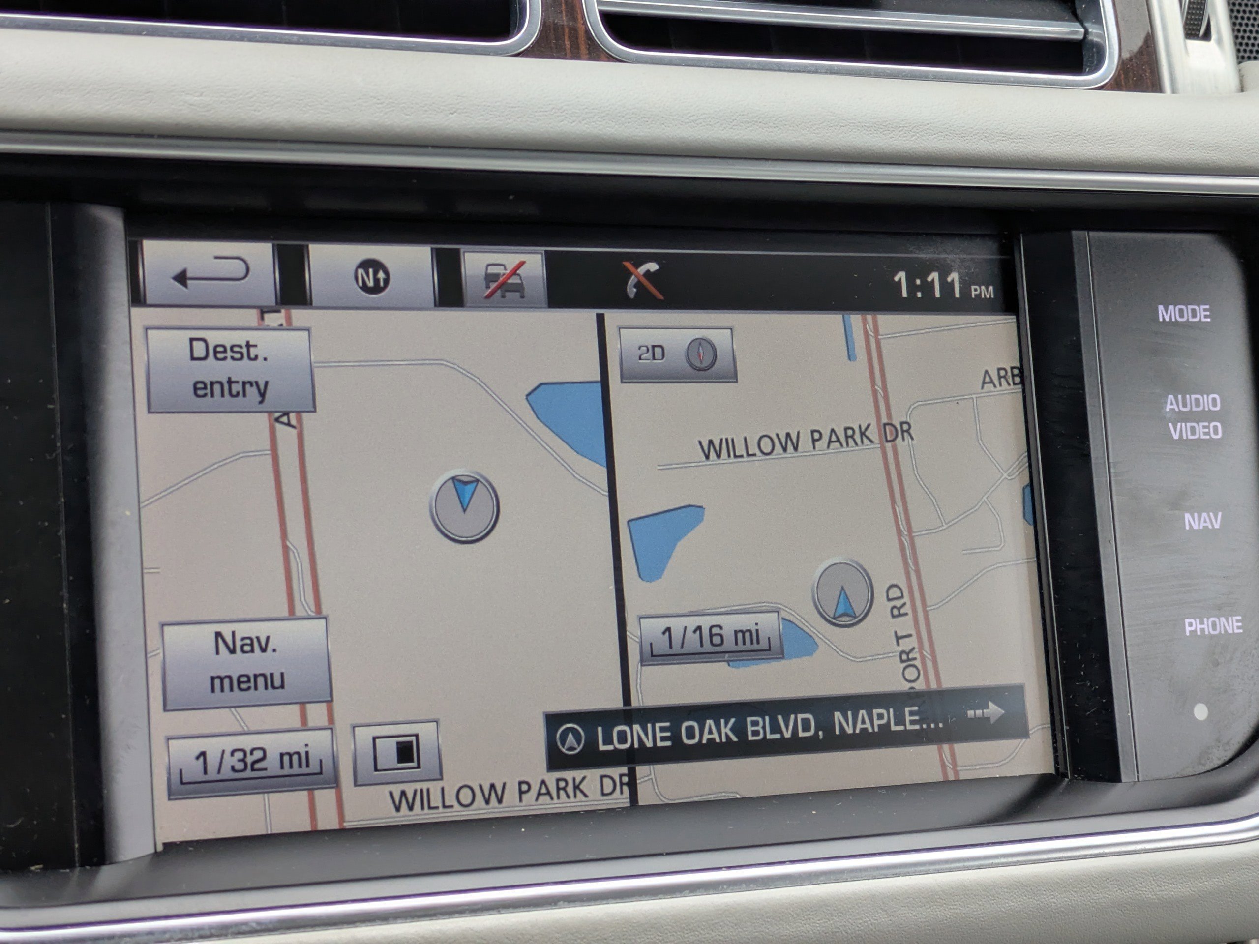 Used 2015 Land Rover Range Rover HSE image 29