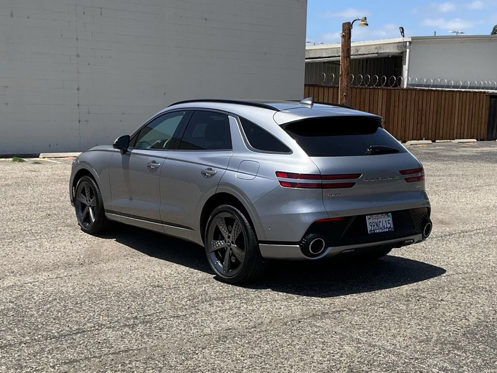 Used 2024 Genesis GV70 2.5T w/ Sport Prestige Package AWD/4WD image 4
