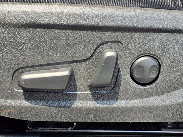 Used 2022 Hyundai Santa Fe SEL w/ Convenience Package image 19