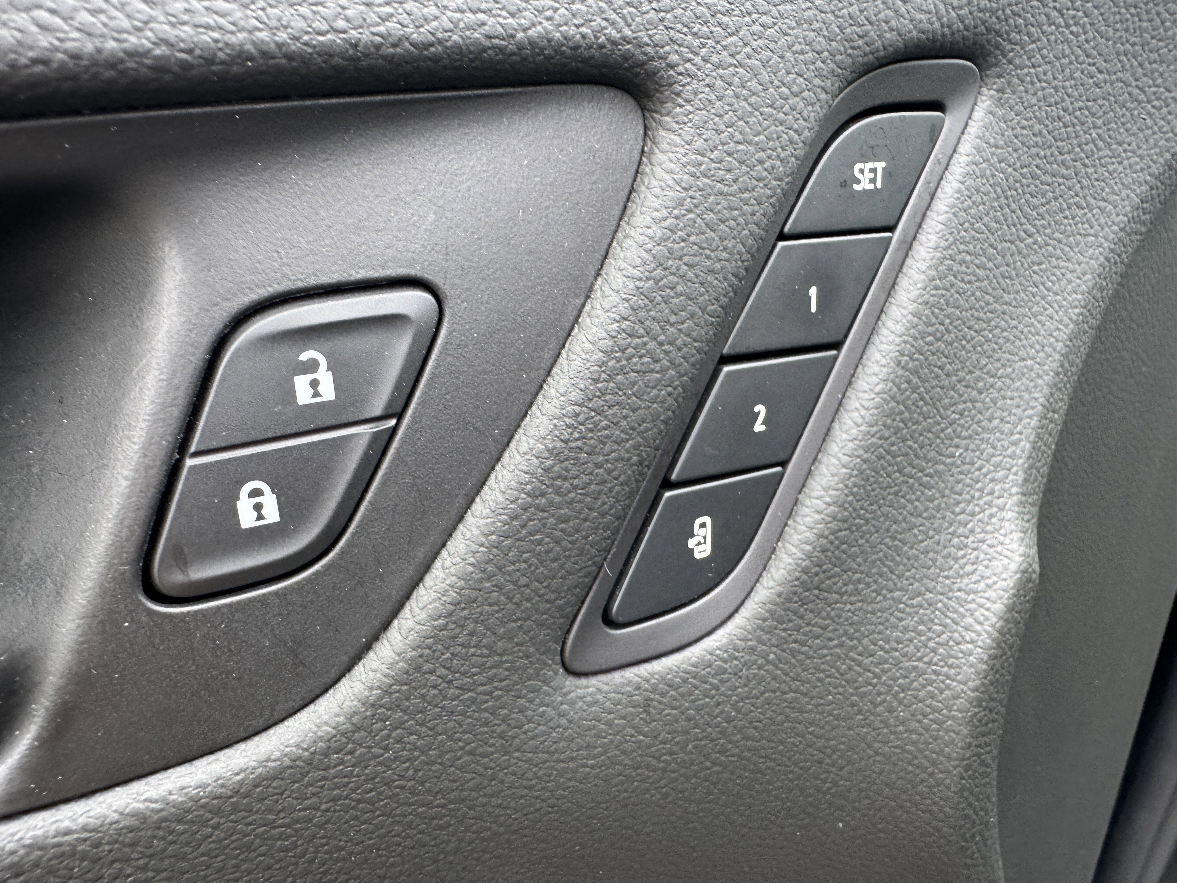 Used 2020 Buick Envision Premium AWD/4WD image 20