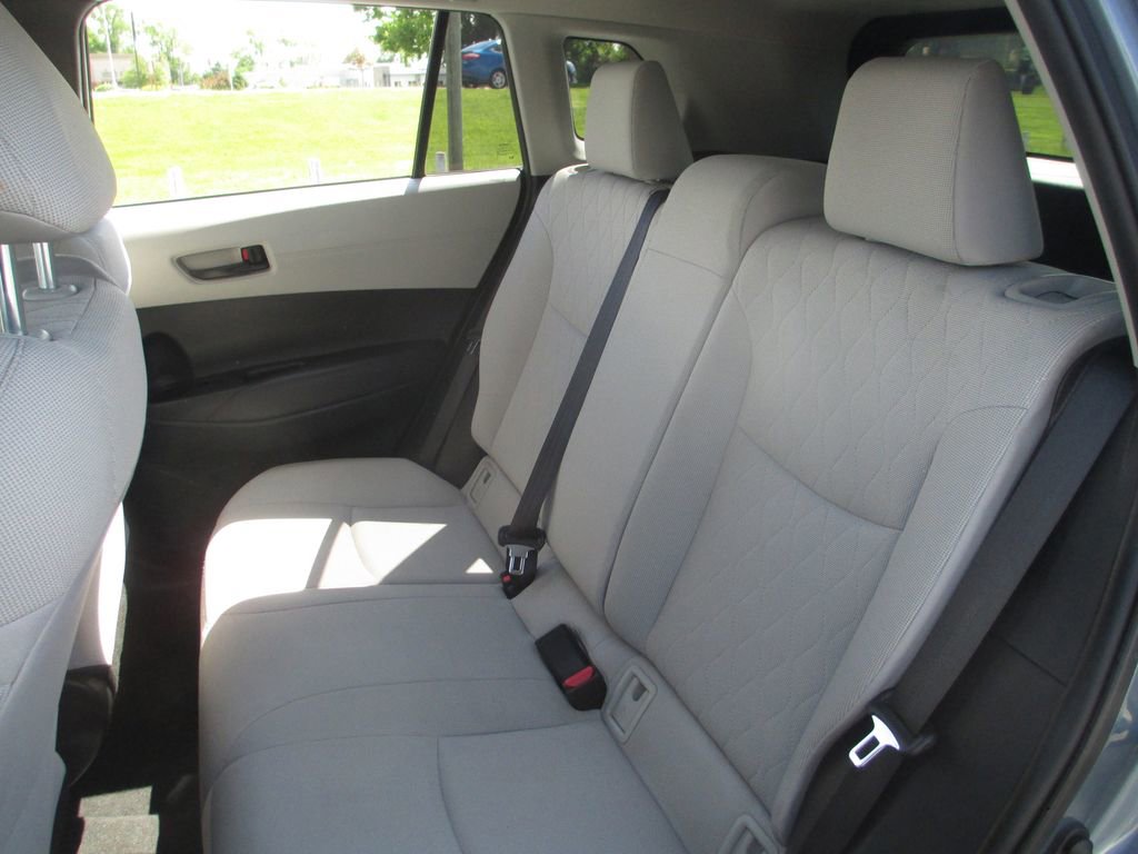 Used 2022 Toyota Corolla Cross L FWD image 16