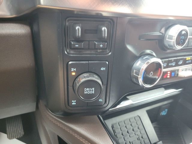 Used 2024 Ford F350 King Ranch image 11