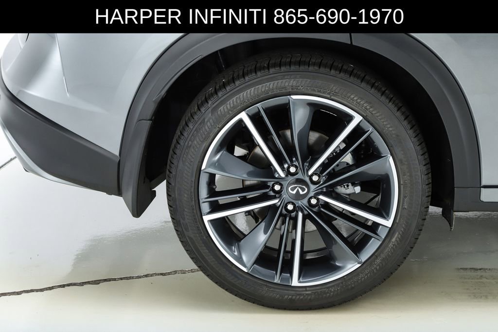 Used 2025 INFINITI QX50 Sport image 14