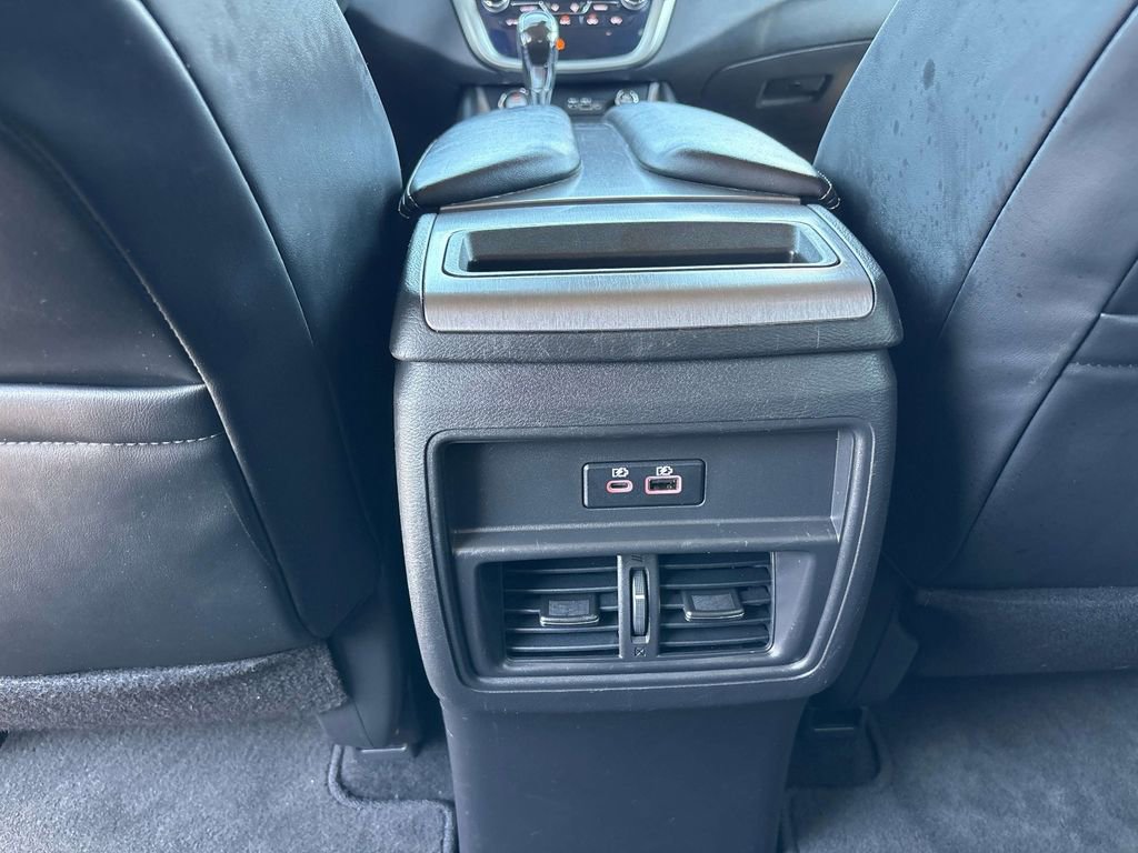 Certified 2024 Nissan Murano SV w/ SV Midnight Edition Package image 11