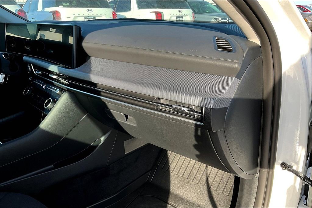 New 2026 Hyundai Sonata SEL image 18