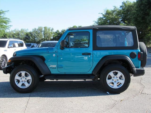 Used 2020 Jeep Wrangler Sport image 4
