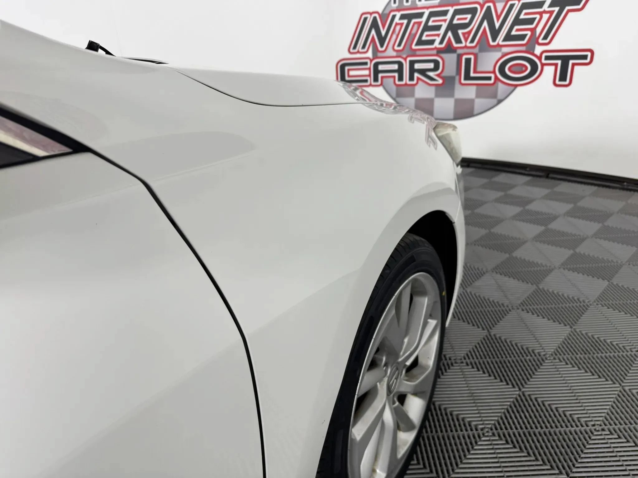 Used 2017 Acura ILX FWD image 31