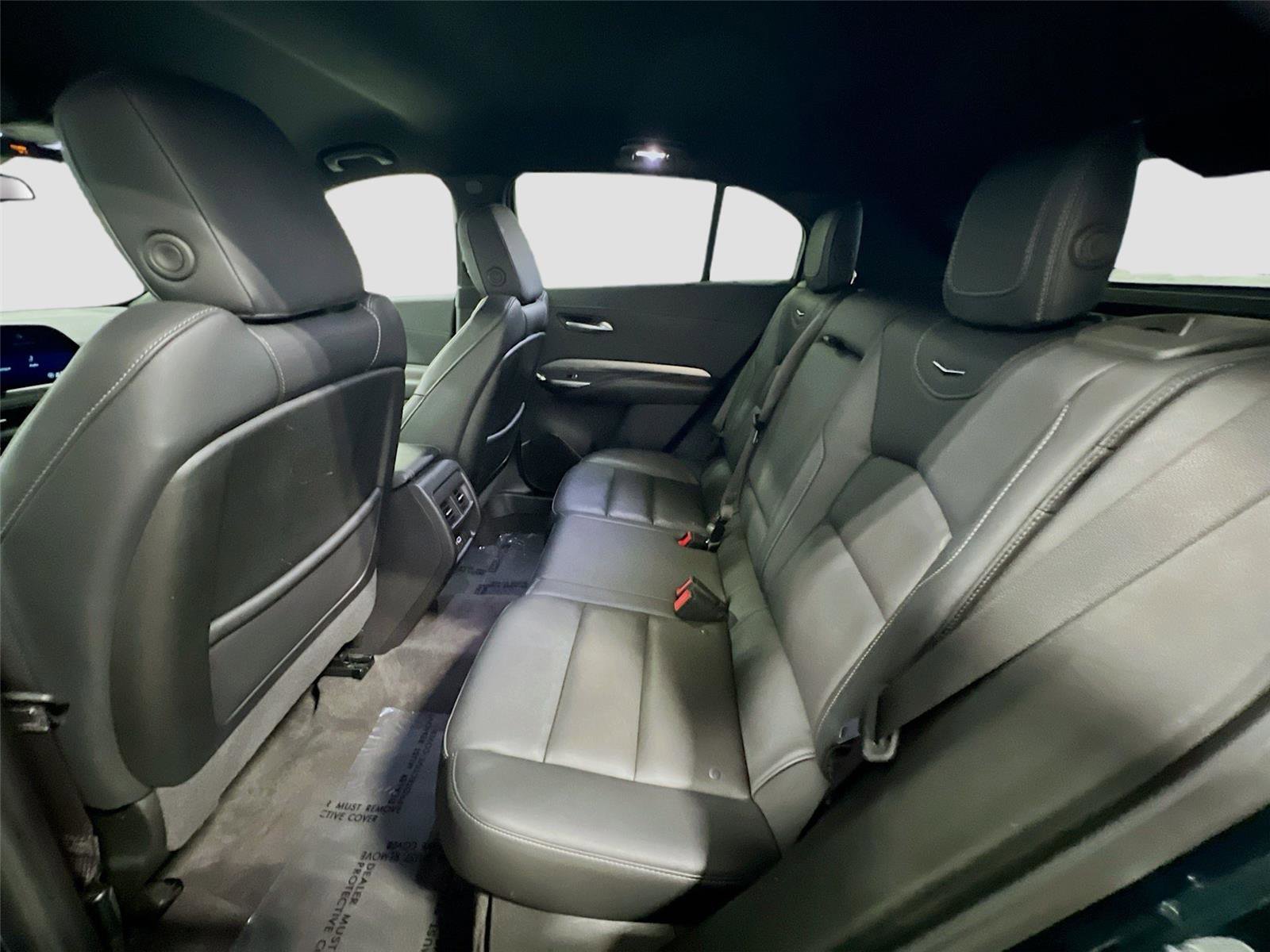 Used 2025 Cadillac XT4 Premium Luxury image 20