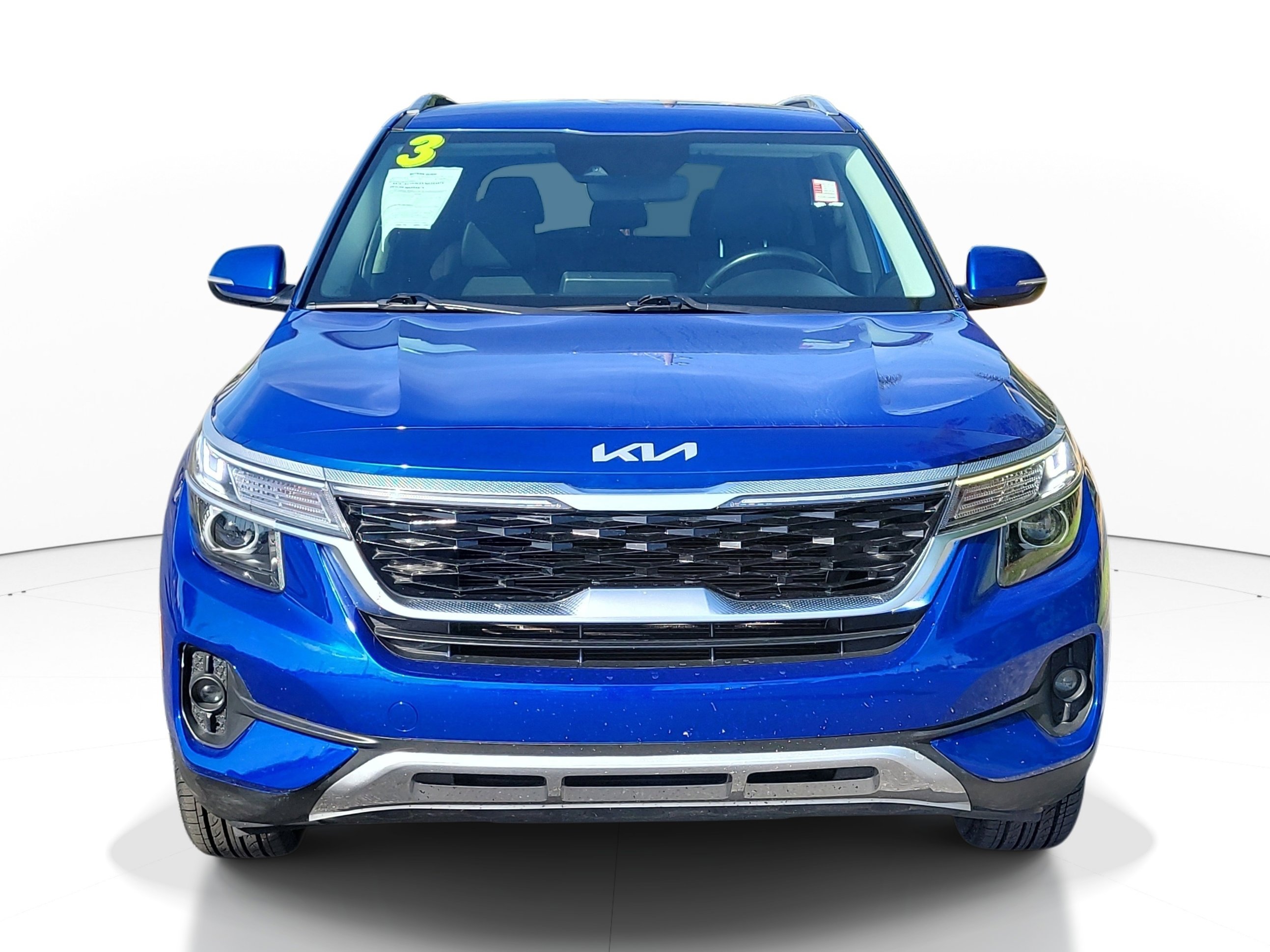 Used 2023 Kia Seltos S w/ Navigation Package image 2