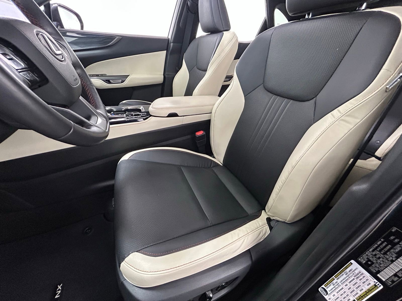 Used 2024 Lexus NX 250 FWD w/ Cold Area Package image 29