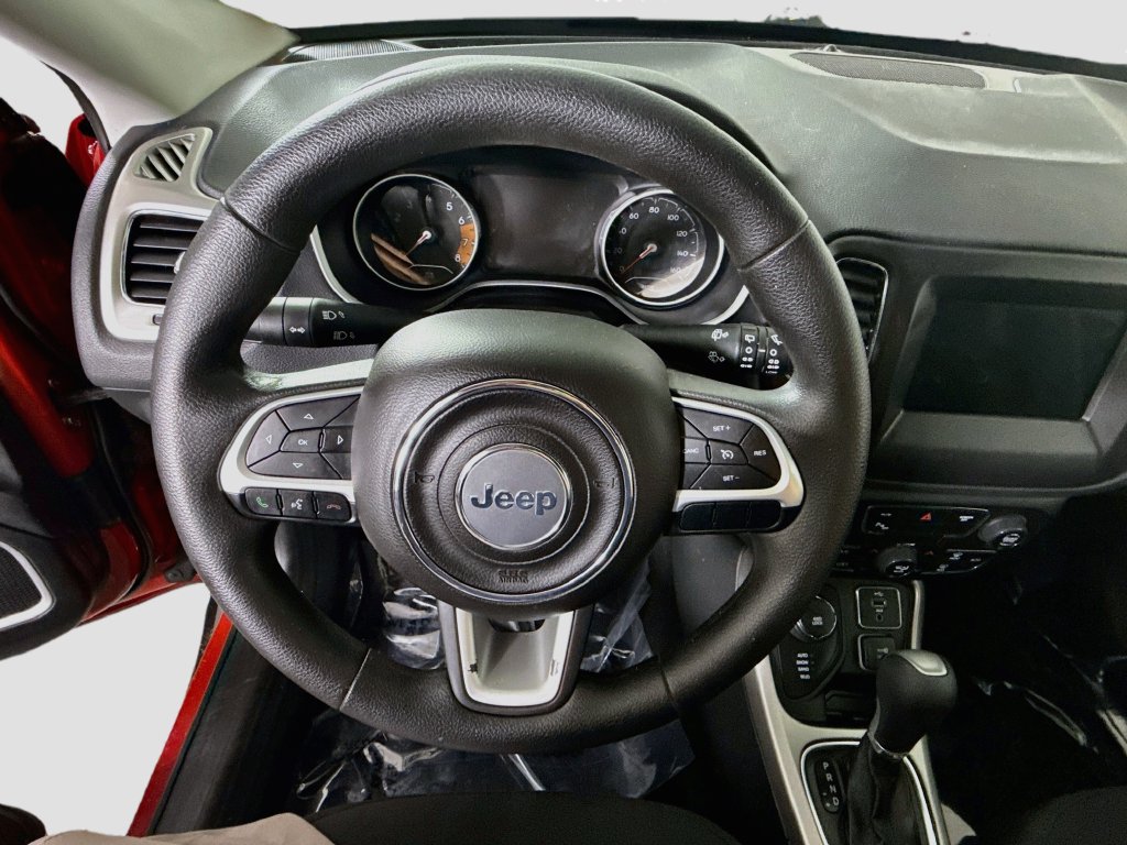Used 2018 Jeep Compass Sport w/ Tech Group AWD/4WD image 18