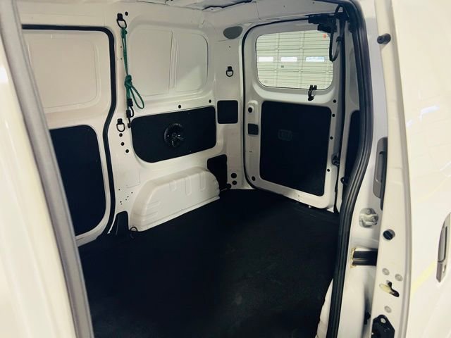Used 2021 Nissan NV200 SV w/ Back Door Glass Package image 22