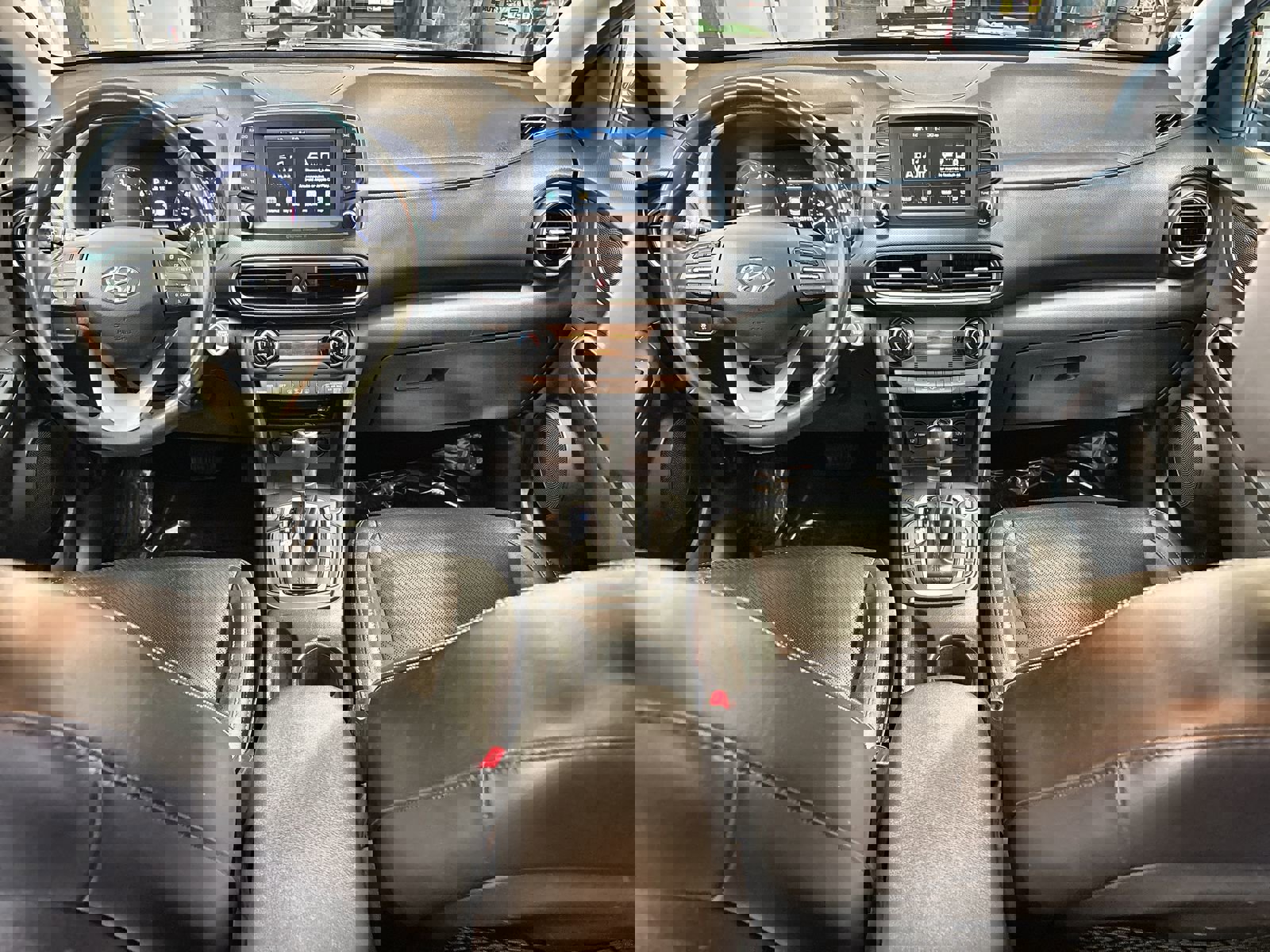 Used 2018 Hyundai Kona Limited image 22