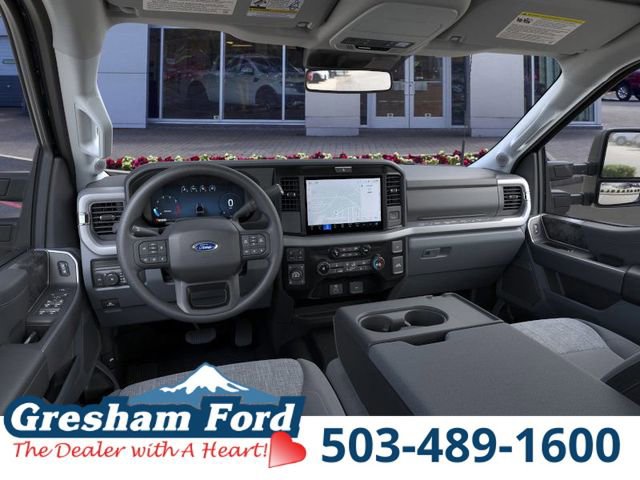 New 2026 Ford F350 XLT w/ XLT Premium Package AWD/4WD image 10