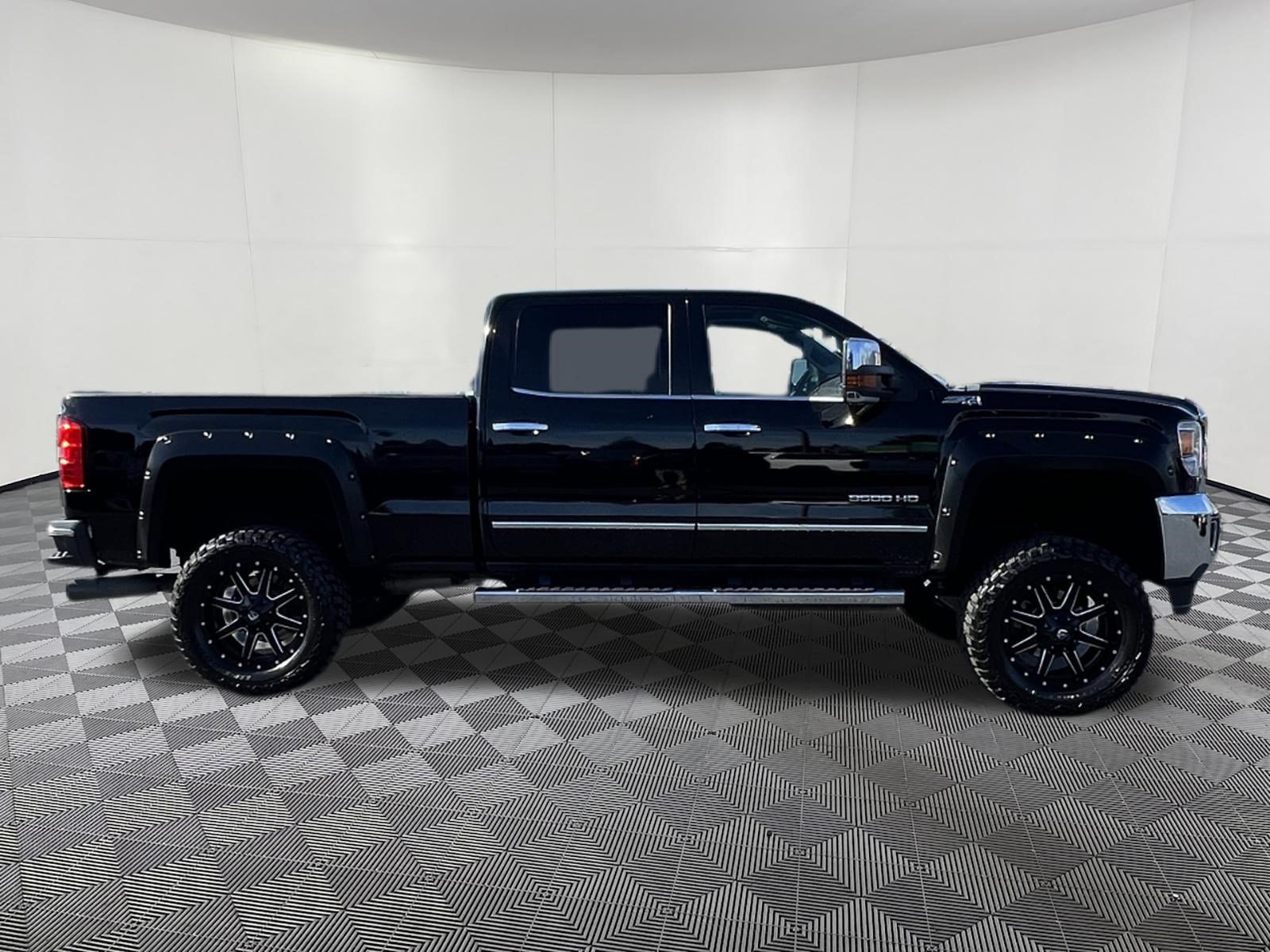 Used 2015 GMC Sierra 3500 SLT AWD/4WD image 7