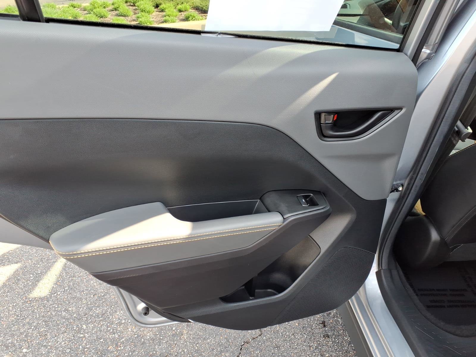 Used 2025 Subaru Crosstrek 2.5i Sport AWD/4WD image 9