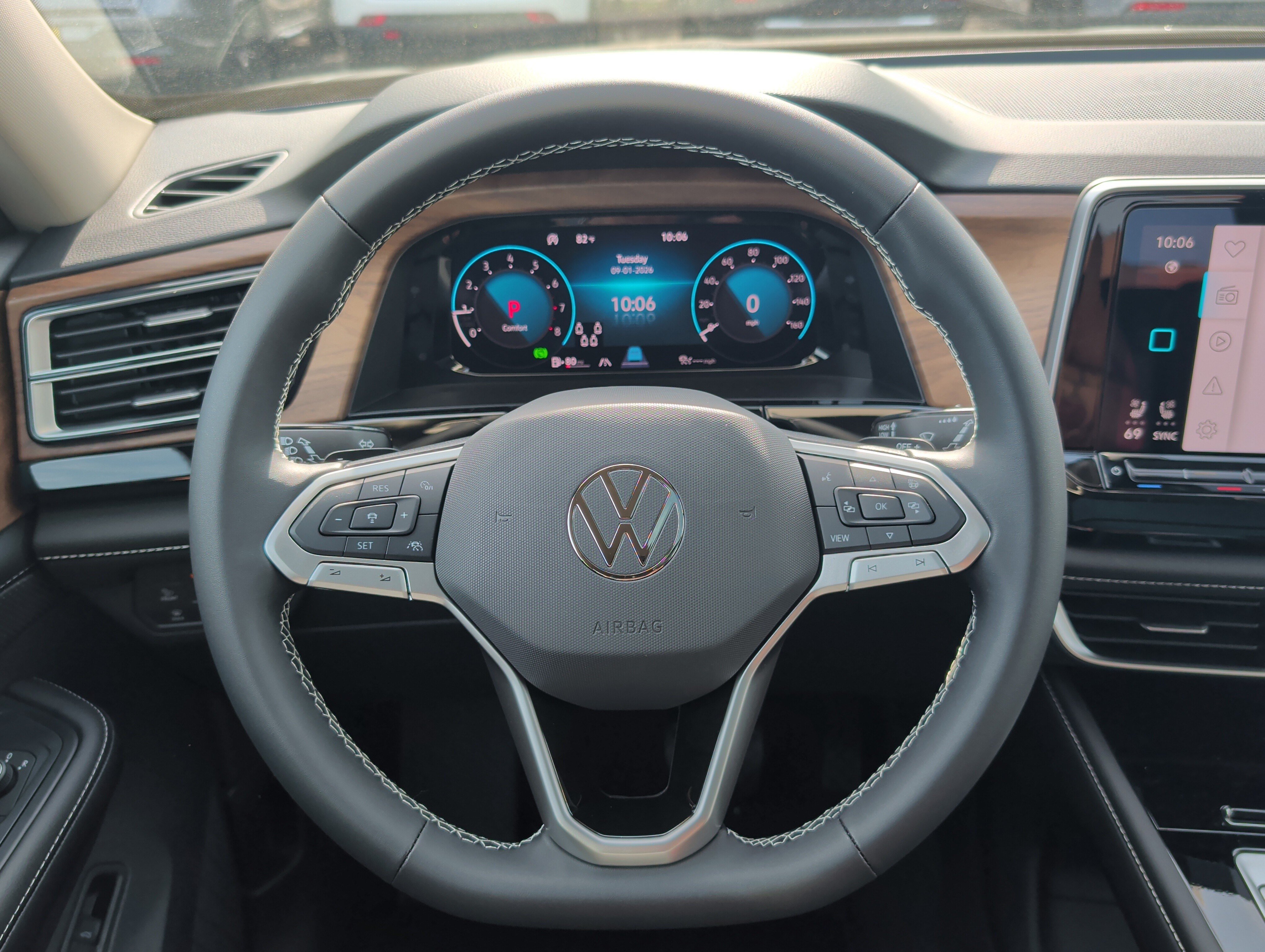 New 2026 Volkswagen Atlas SE AWD/4WD image 9