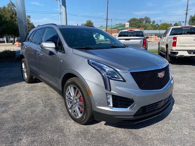 Used 2026 Cadillac XT5 Sportv w/ LPO, Floor Liner Package AWD/4WD image 7
