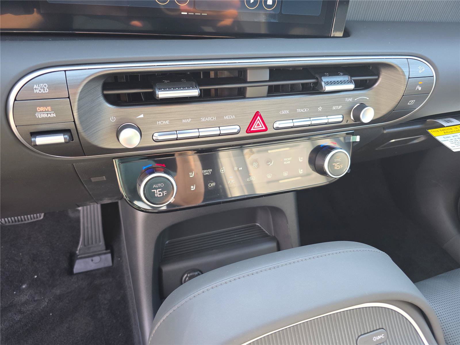 New 2026 Hyundai Palisade Calligraphy AWD/4WD image 17