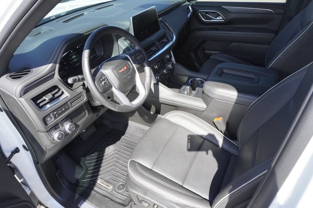 Used 2022 GMC Yukon SLT AWD/4WD image 17