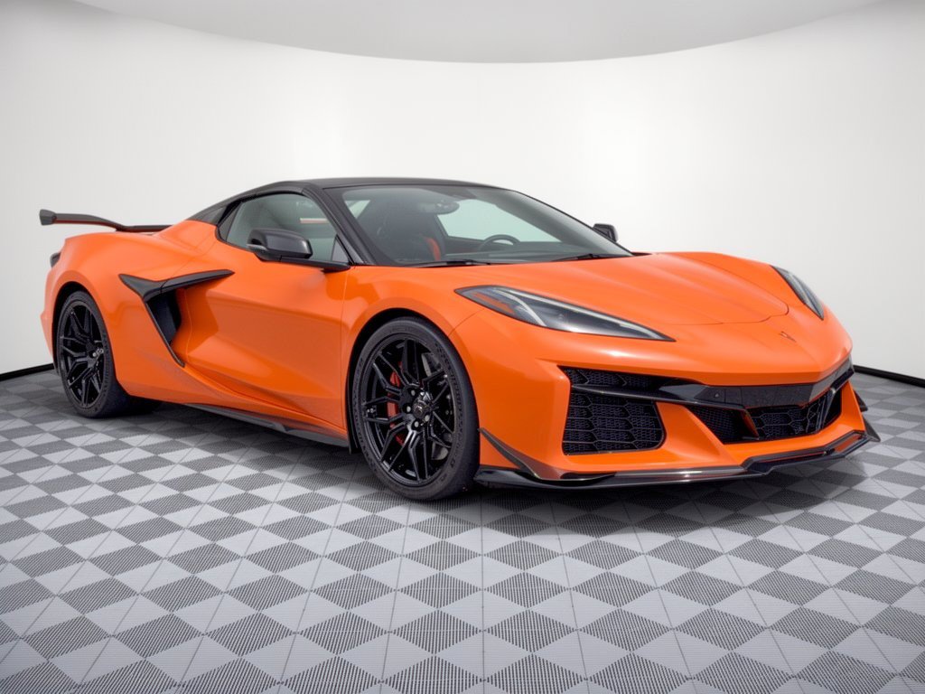 Certified 2023 Chevrolet Corvette Z06 w/ Z07 Performance Package RWD image 7