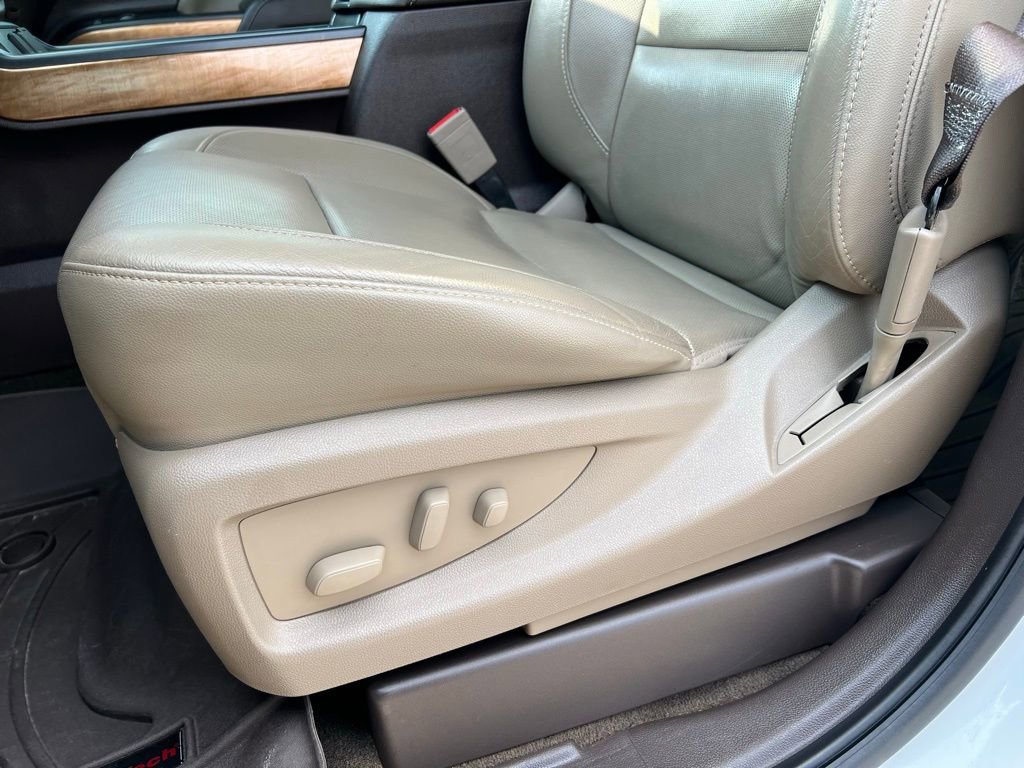 Used 2018 Chevrolet Silverado 1500 LTZ w/ Sport Package image 14