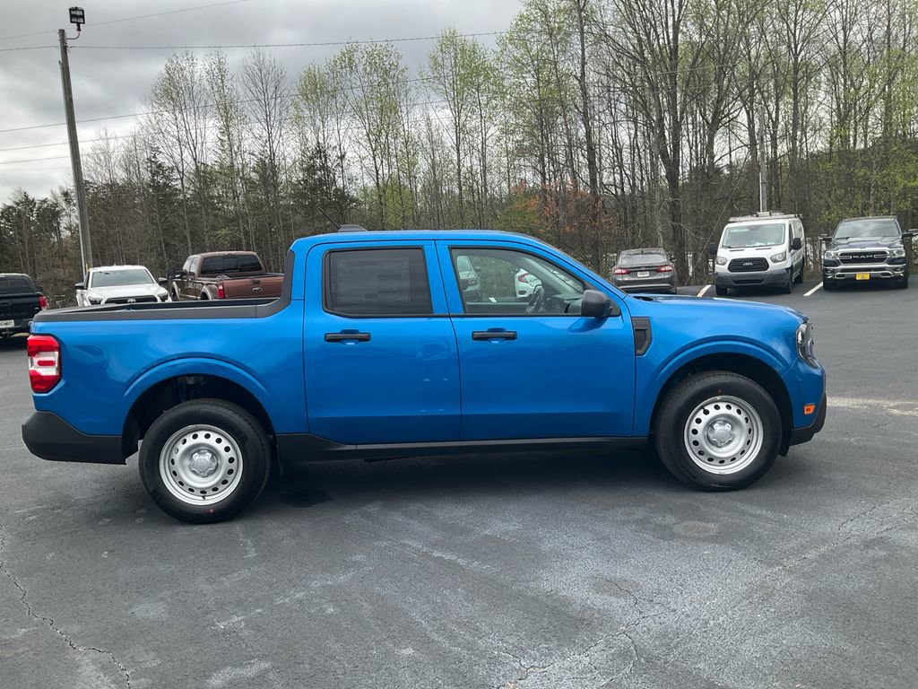 New 2026 Ford Maverick XL image 4