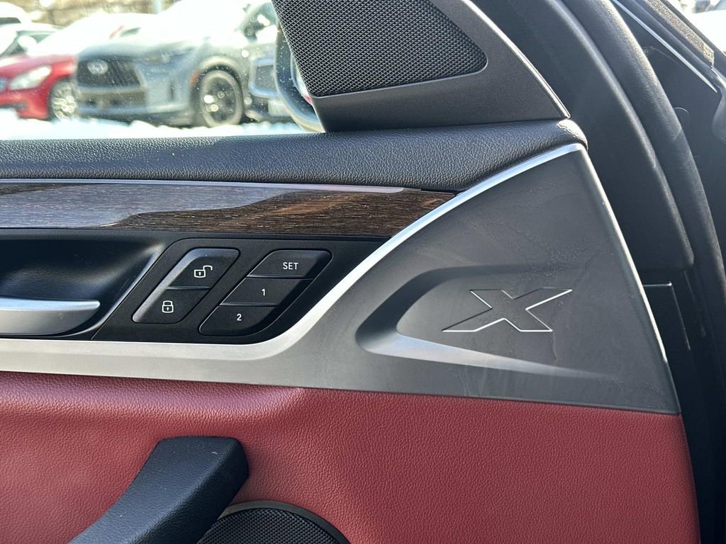 Used 2023 BMW X4 xDrive30i image 25