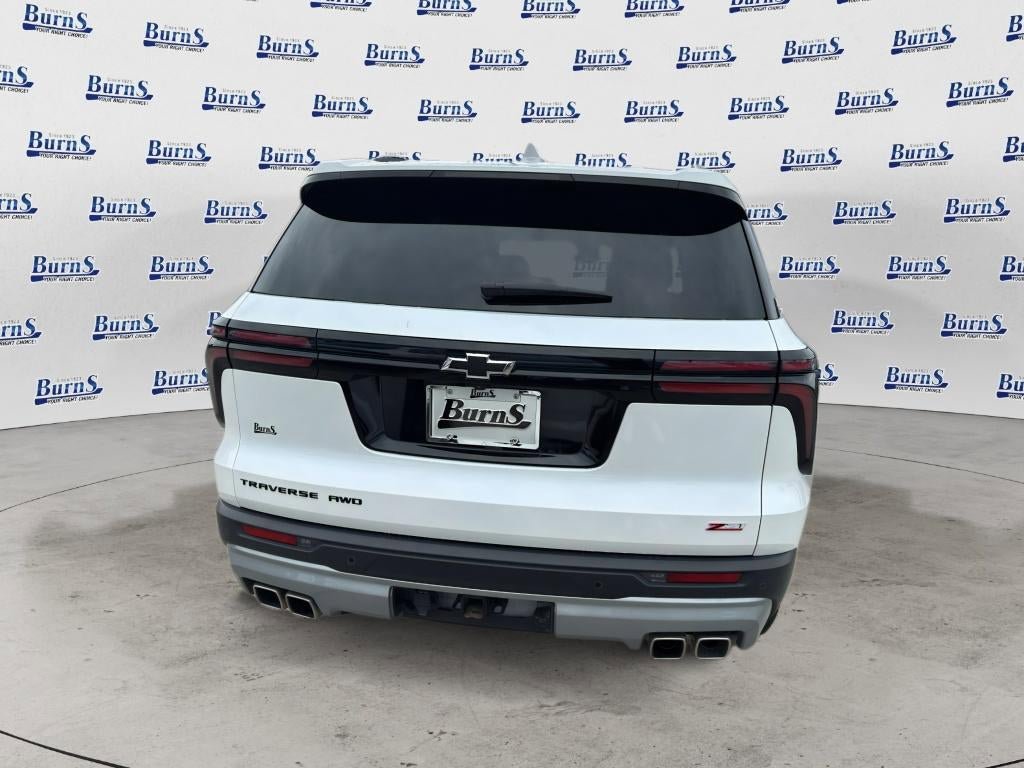 Used 2024 Chevrolet Traverse Z71 w/ LPO, Cargo Package AWD/4WD image 6