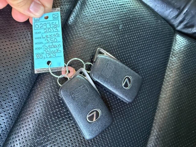 Used 2013 Lexus ES 350 w/ Luxury Pkg image 17