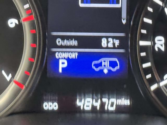 Used 2019 Lexus LX 570 4WD w/ Luxury Package image 46