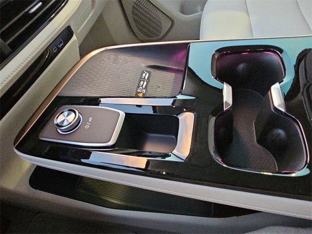 New 2026 Buick Enclave Avenir w/ Super Cruise Package image 21