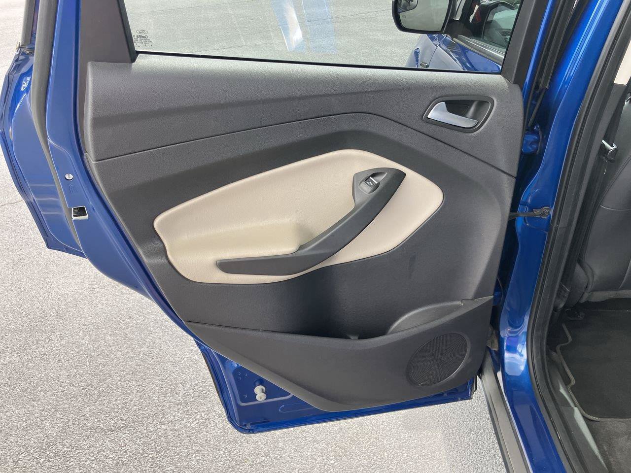Used 2019 Ford Escape SEL FWD image 21