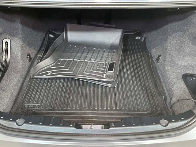 Used 2012 BMW 528i xDrive Sedan AWD/4WD image 19