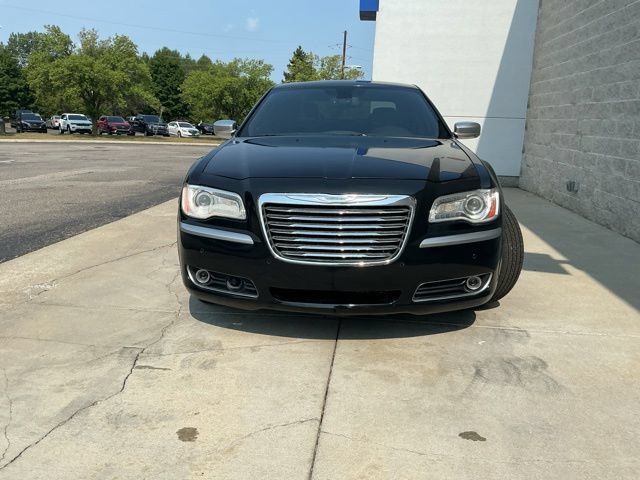 Used 2013 Chrysler 300 C w/ Harman Kardon Audio Group AWD/4WD image 9