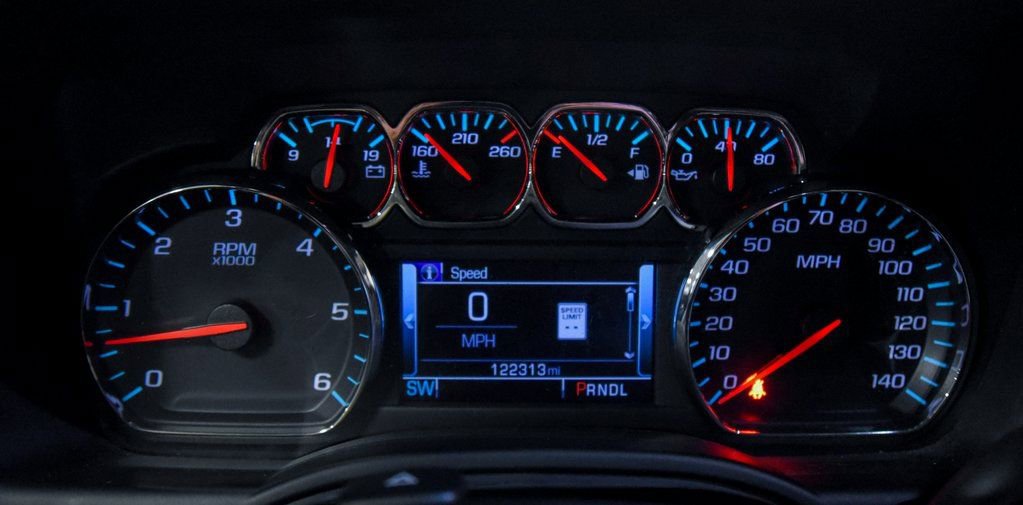 Used 2019 Chevrolet Suburban LT image 24