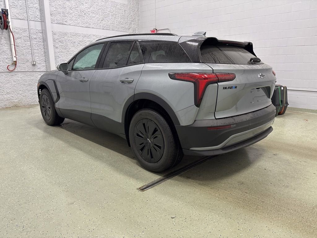 New 2026 Chevrolet Blazer EV LT AWD/4WD image 5