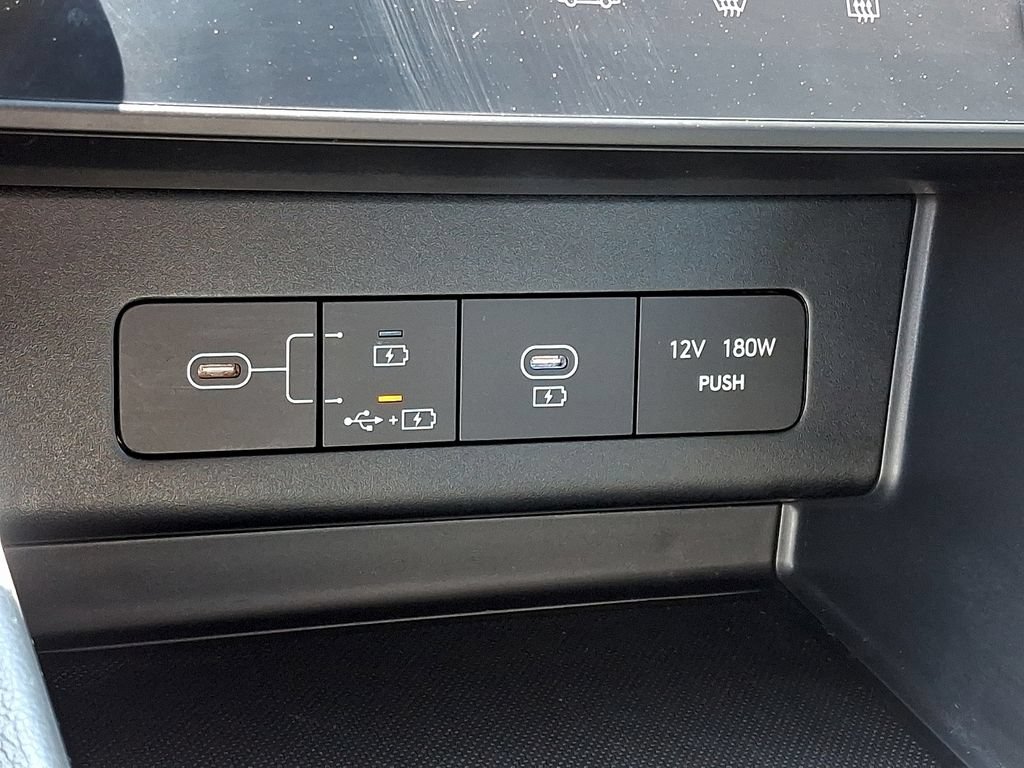 Used 2025 Hyundai Sonata SEL FWD image 23