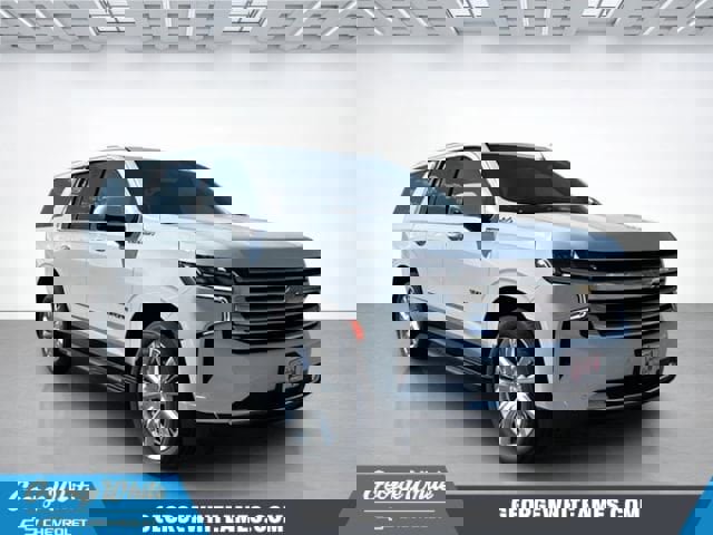 Used 2023 Chevrolet Suburban High Country image 1