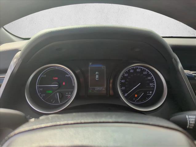 Used 2022 Toyota Camry LE image 9