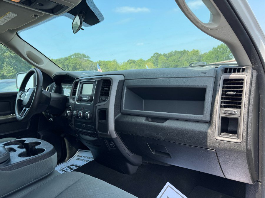 Used 2019 RAM 1500 ST w/ SXT Plus Group AWD/4WD image 19