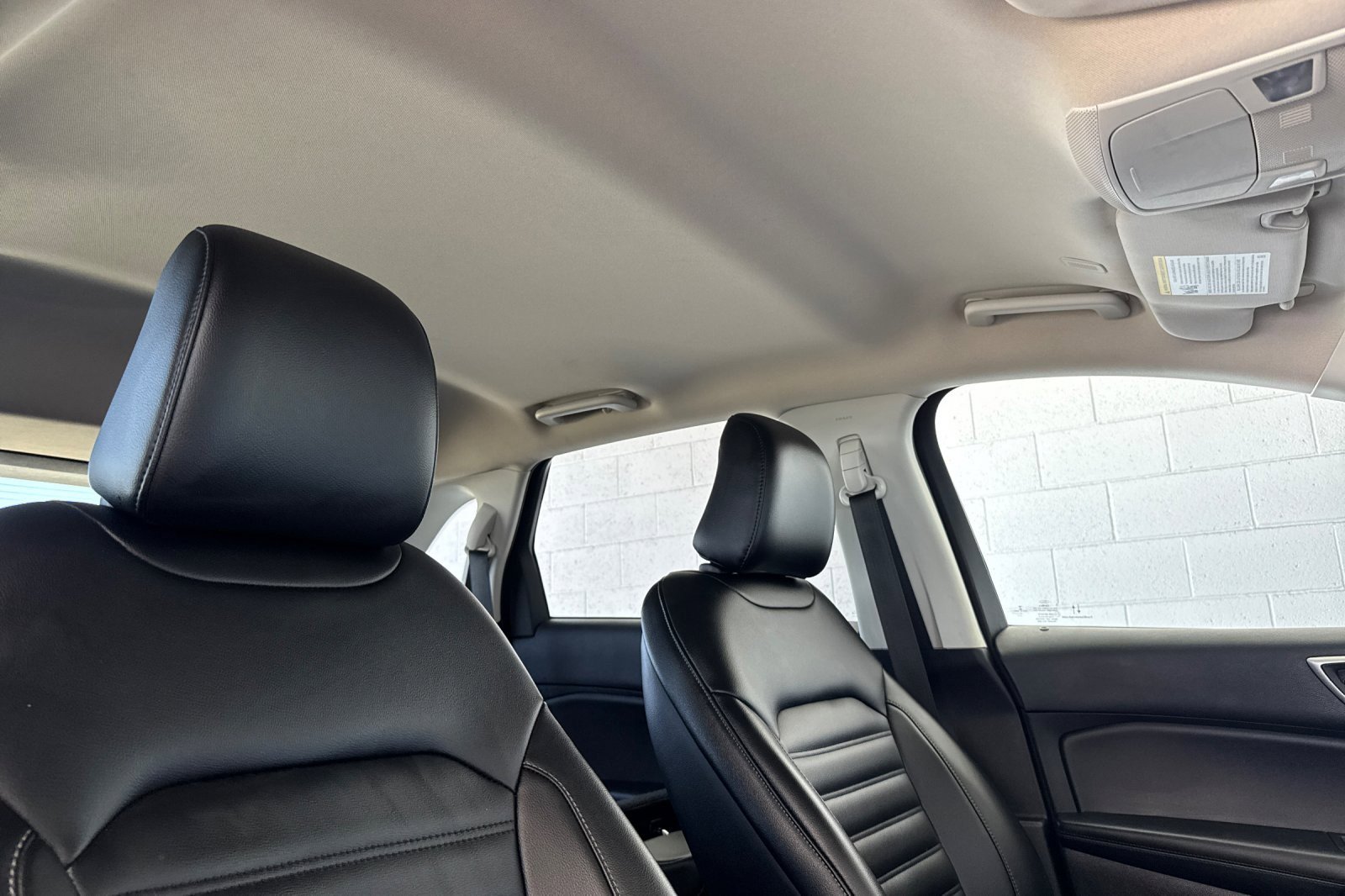 Used 2021 Ford Edge SEL AWD/4WD image 16